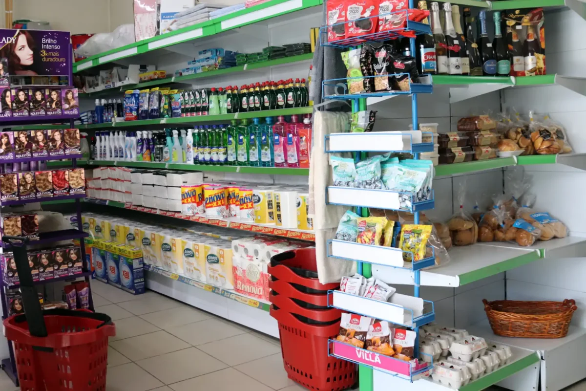 Comercio local mercearia 1 1200x800